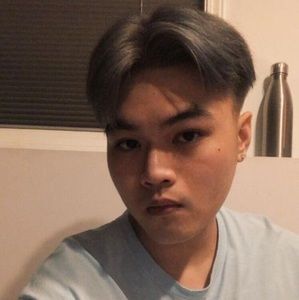 Meet your Posher, Hoang